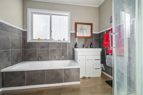 Photo of property in 19 Cross Street, Taumarunui, 3920