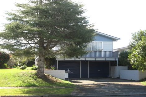 Photo of property in 21 Beazley Crescent, Tikipunga, Whangarei, 0112