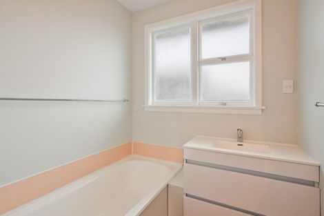 Photo of property in 21 Kinley Street, Rangiora, 7400