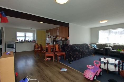 Photo of property in 63 Driver Crescent, Cannons Creek, Porirua, 5024