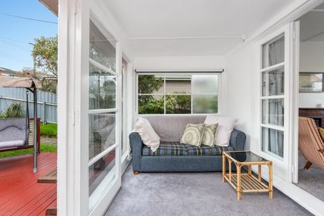 Photo of property in 20 Waldron Crescent, Green Island, Dunedin, 9018