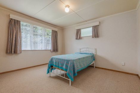 Photo of property in 76 Mclean Street, Woodville, 4920