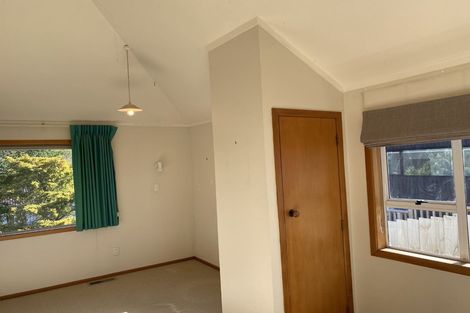 Photo of property in 5 Bevyn Street, Castor Bay, Auckland, 0620