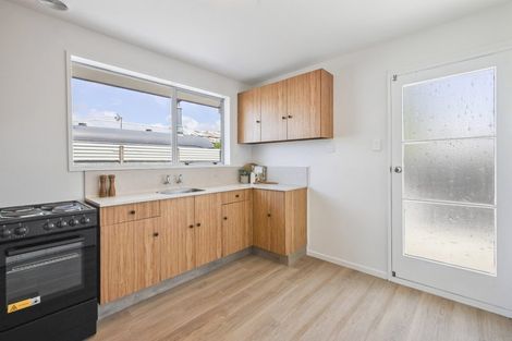 Photo of property in 1/150 Bowhill Road, New Brighton, Christchurch, 8083