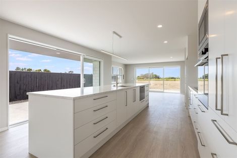 Photo of property in 14 Whitehall Drive, Springlands, Blenheim, 7201