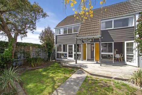 Photo of property in 64 Reynolds Avenue, Bishopdale, Christchurch, 8053