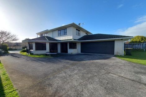 Photo of property in 167 Heta Road, Highlands Park, New Plymouth, 4312
