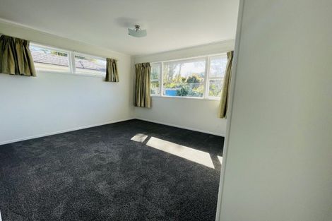 Photo of property in 1 Beldon Place, Pakuranga Heights, Auckland, 2010