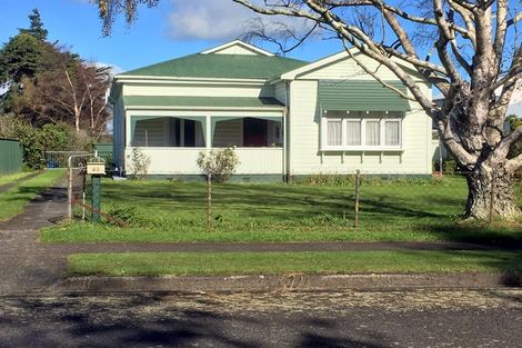 Photo of property in 22 Bowen Street, Woodville, 4920