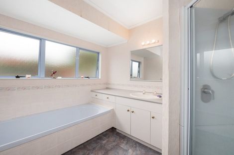 Photo of property in 19 Lantana Place, Mount Maunganui, 3116