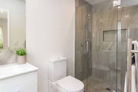 Photo of property in 24 Horoeka Street, Avonhead, Christchurch, 8042