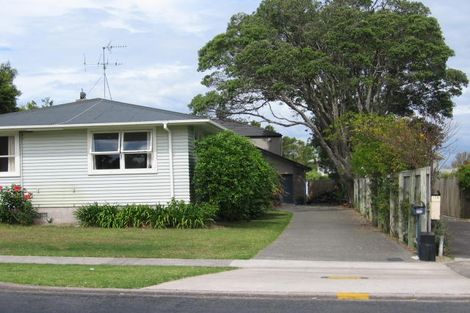 Photo of property in 49a Toroa Street, Torbay, Auckland, 0630