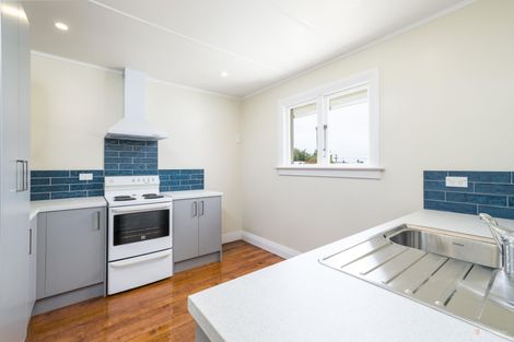 Photo of property in 51 Rhodes Street, Waimate, 7924