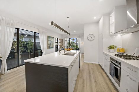 Photo of property in 5 Waipana Street, Hobsonville, Auckland, 0618