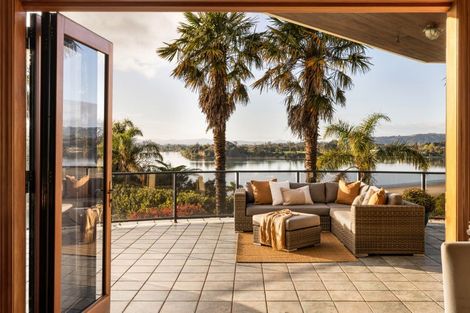 Photo of property in 20 Tinopai Drive, Omokoroa, 3114