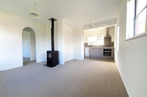 Photo of property in 2/44 Moore Street, Hillcrest, Auckland, 0627