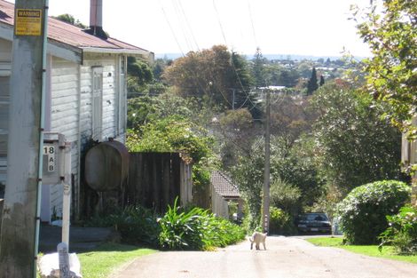 Photo of property in 1/18a Clayburn Road, Glen Eden, Auckland, 0602