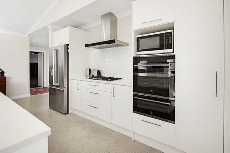 Photo of property in 89 Kupe Drive, Whitianga, 3510