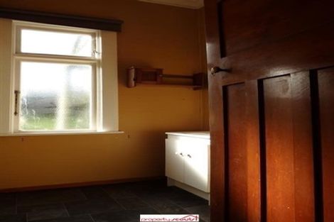 Photo of property in 1 Dickson Street, Macandrew Bay, Dunedin, 9014