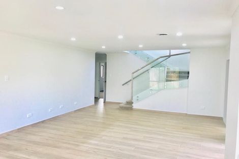 Photo of property in 77b Puhinui Road, Papatoetoe, Auckland, 2104