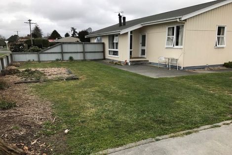 Photo of property in 16 Mackie Street, Rakaia, 7710