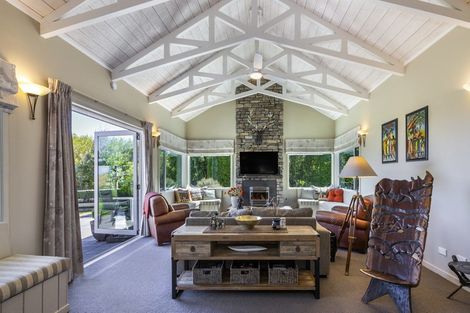 Photo of property in 107 Hill View Drive, Acacia Bay, Taupo, 3385