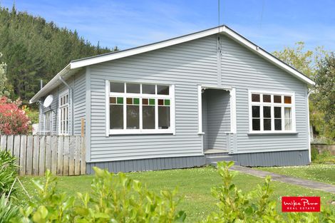 Photo of property in 87 George Street, Hikurangi, 0114