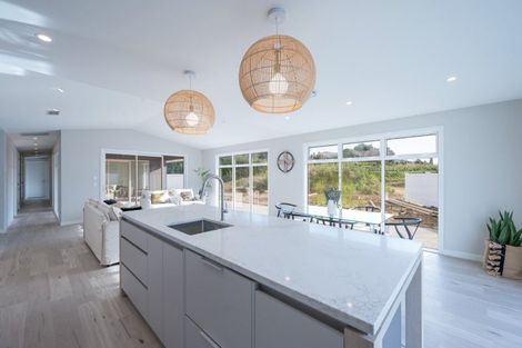 Photo of property in 72 Les Wakefield Road, Mapua, 7005