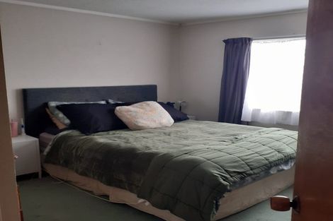 Photo of property in 12 Staysail Place, Whitby, Porirua, 5024