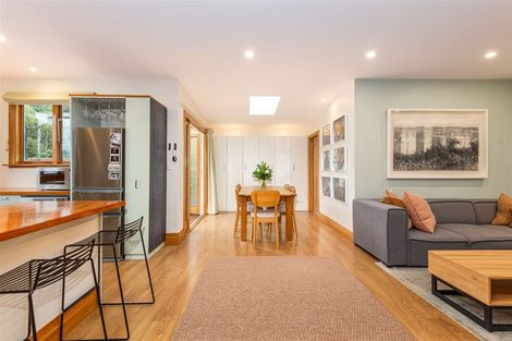 Photo of property in 4 Ripon Street, Lyttelton, 8082