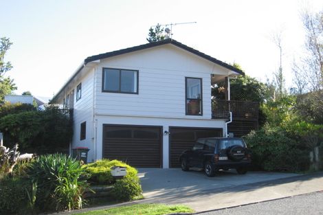 Photo of property in 41 Lord Street, Stokes Valley, Lower Hutt, 5019