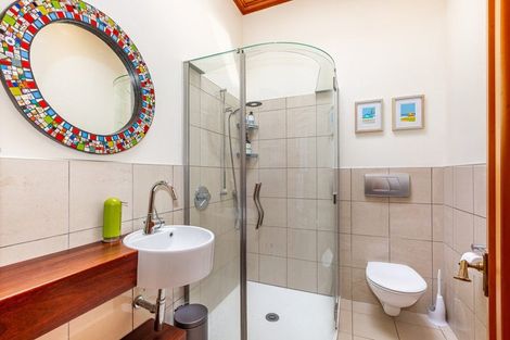 Photo of property in 396 Muritai Road, Eastbourne, Lower Hutt, 5013