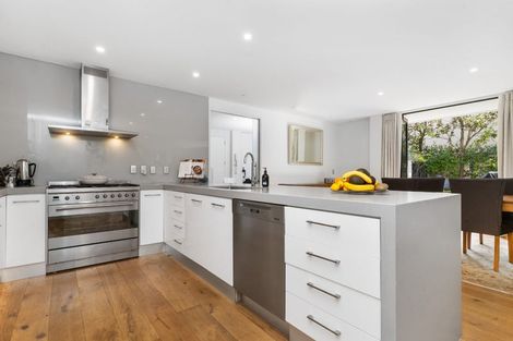 Photo of property in 10 Beveridge Street, Christchurch Central, Christchurch, 8013