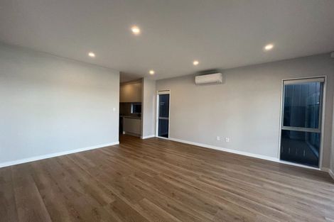 Photo of property in 13 Yellow Pear Lane, Karaka, 2578