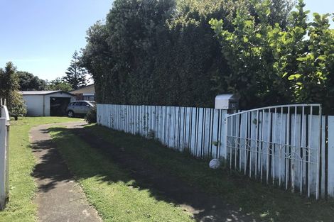 Photo of property in 8 Farnham Place, Bell Block, New Plymouth, 4312