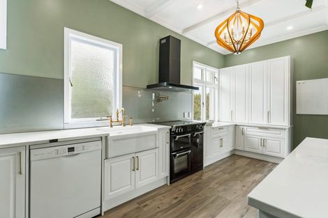 Photo of property in 6 Peverill Crescent, Papatoetoe, Auckland, 2025