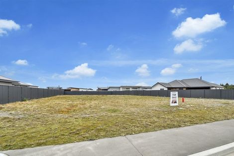 Photo of property in 73 Lakeland Avenue, Twizel, 7901