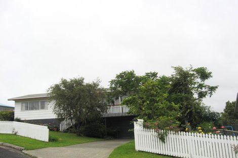 Photo of property in 6 Robin Hood Place, Onerahi, Whangarei, 0110