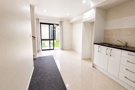 Photo of property in 6/4 Wallson Crescent, Wiri, Auckland, 2104