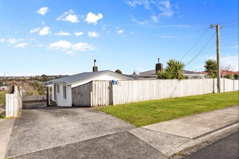 Photo of property in 32 Kingsford Street, Bell Block, New Plymouth, 4312