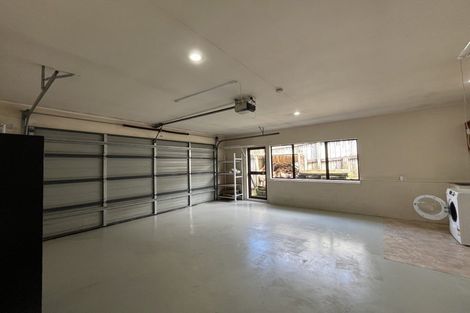 Photo of property in 9 Picasso Drive, West Harbour, Auckland, 0618