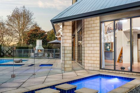 Photo of property in 5 Curnow Place, Leamington, Cambridge, 3432