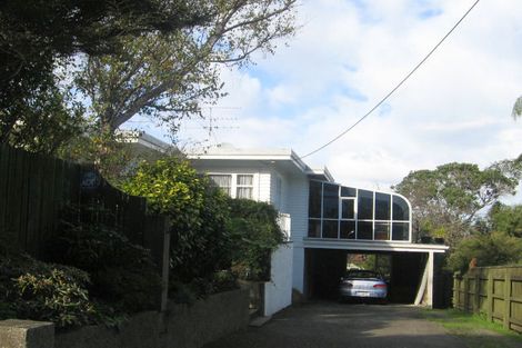 Photo of property in 22 London Road, Korokoro, Lower Hutt, 5012