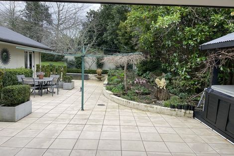 Photo of property in 44 Isobel Road, Greenhithe, Auckland, 0632