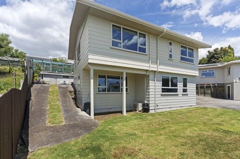 Photo of property in 4b Clerke Place, Marfell, New Plymouth, 4310