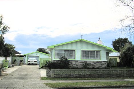Photo of property in 7 Wyatt Avenue, Onekawa, Napier, 4110