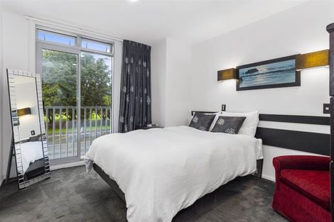Photo of property in Salisbury Crown, 6/7 Salisbury Avenue, Mount Maunganui, 3116