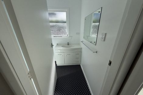 Photo of property in 2/30 Creyke Road, Ilam, Christchurch, 8041