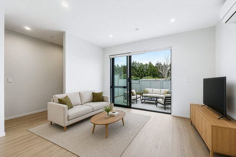 Photo of property in 174 Park Estate Road, Rosehill, Papakura, 2113