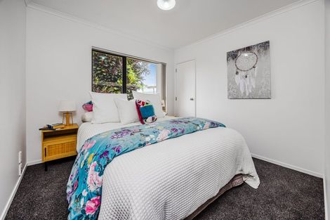 Photo of property in 329 Mahia Road, Weymouth, Auckland, 2103